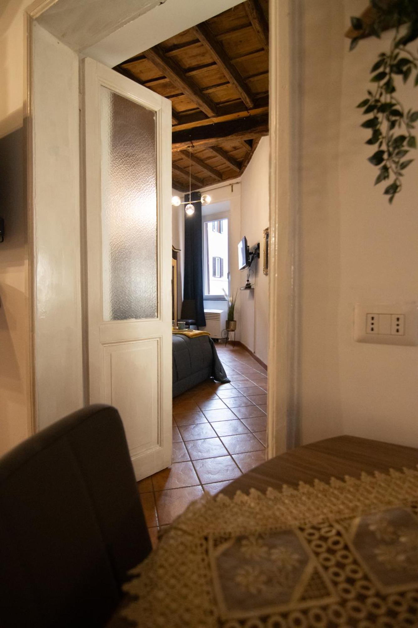 Apartamento Crezy House Trilussa *